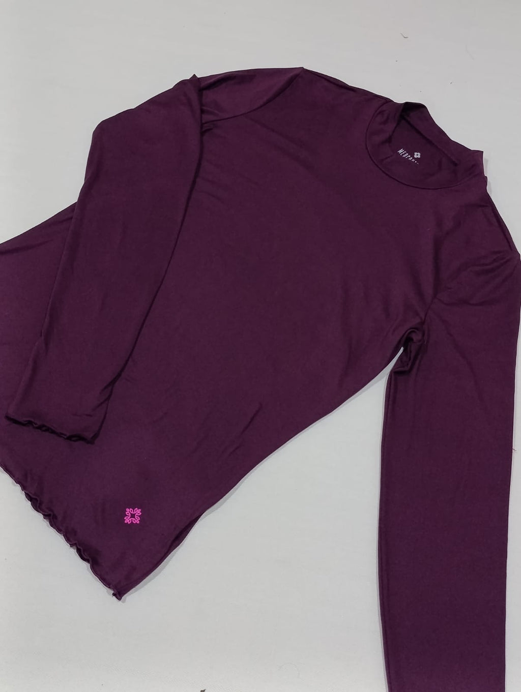 Camiseta Clínica Femenina Manga Larga Vino